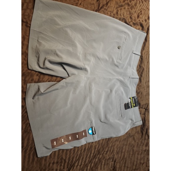 PGA Tour Golf Shorts - Picture 2 of 4